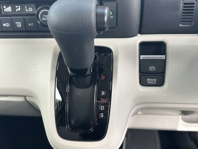 ホンダ Ｎ　ＢＯＸ ６６０ ファッションスタイル モノトーン R7年 (東海) 99