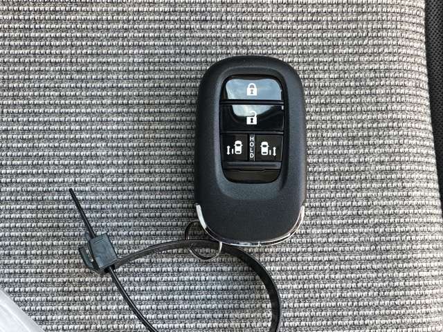 ホンダ Ｎ　ＢＯＸ ６６０ ファッションスタイル モノトーン R7年 (東海) 99