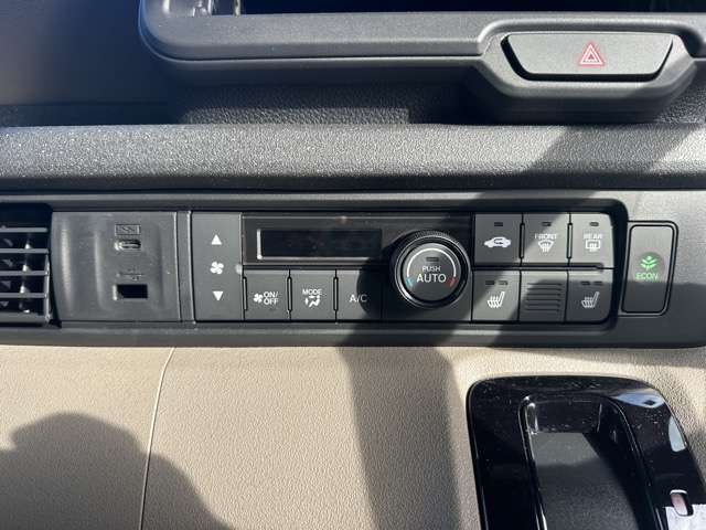 ホンダ Ｎ　ＢＯＸ ジョイ ６６０ ２トーン R7年 (東海) 99