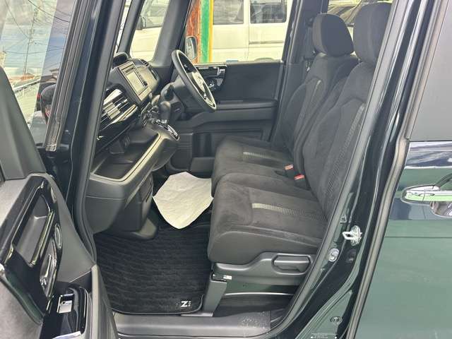 ホンダ Ｎ　ＢＯＸ カスタム ６６０ Ｌ R5年 (東海) 99