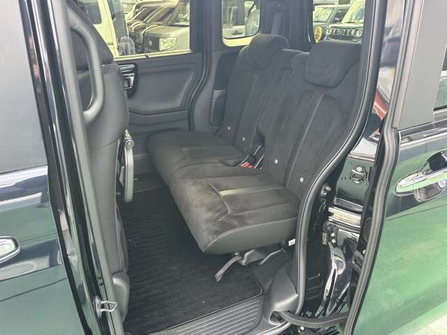 ホンダ Ｎ　ＢＯＸ カスタム ６６０ Ｌ R5年 (東海) 99