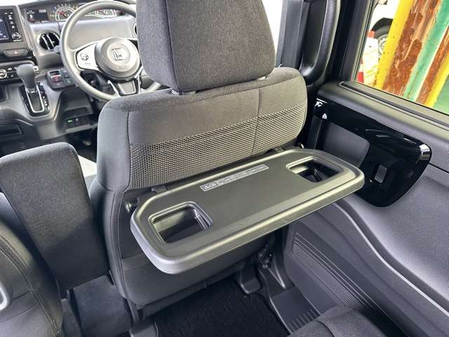 ホンダ Ｎ　ＢＯＸ カスタム ６６０ Ｌ R5年 (東海) 99