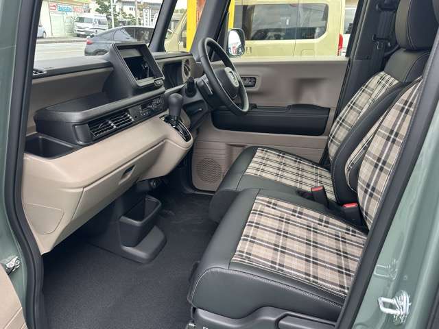 ホンダ Ｎ　ＢＯＸ ジョイ ６６０ ターボ ２トーン R7年 (東海) 99