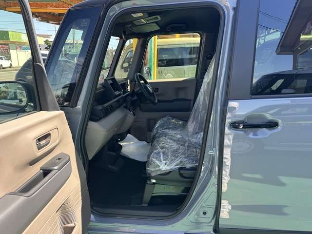 ホンダ Ｎ　ＢＯＸ ジョイ ６６０ ２トーン R7年 (東海) 99