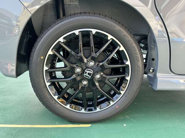 ホンダ Ｎ　ＢＯＸ カスタム ６６０ ターボ コーディネートスタイル モノトーン R7年 (東海) 99