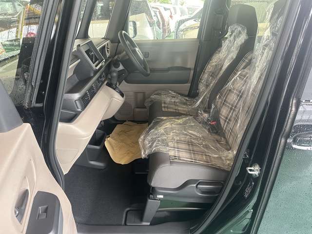 ホンダ Ｎ　ＢＯＸ ジョイ ６６０ モノトーン ４ＷＤ R7年 (東海) 99