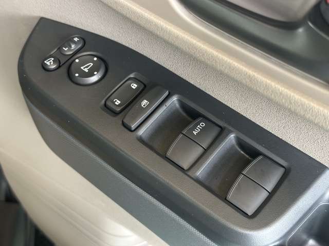 ホンダ Ｎ　ＢＯＸ ジョイ ６６０ モノトーン ４ＷＤ R7年 (東海) 99