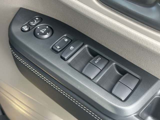 ホンダ Ｎ　ＢＯＸ ジョイ ６６０ ターボ モノトーン R6年 (東海) 99