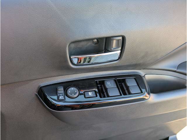 三菱 デリカ　ミニ ６６０ Ｔ プレミアム リミテッド エディション R7年 (関東) 99