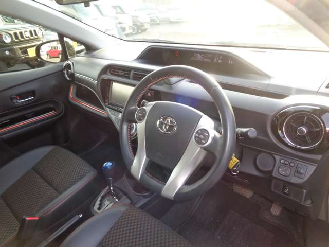 トヨタ アクア １．５ Ｘ－ＵＲＢＡＮ H27年 (中国) 99