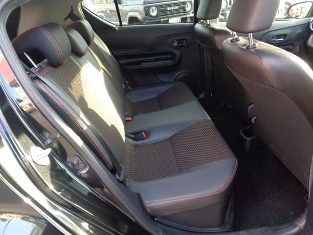 トヨタ アクア １．５ Ｘ－ＵＲＢＡＮ H27年 (中国) 99