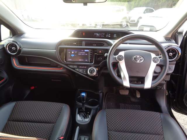 トヨタ アクア １．５ Ｘ－ＵＲＢＡＮ H27年 (中国) 99