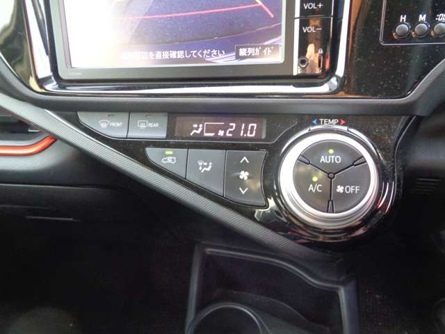 トヨタ アクア １．５ Ｘ－ＵＲＢＡＮ H27年 (中国) 99