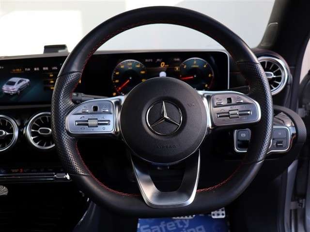 メルセデスベンツ ＣＬＡクラス ＣＬＡ２００Ｄ ＡＭＧライン ディーゼルターボ R2年 (関東) 99
