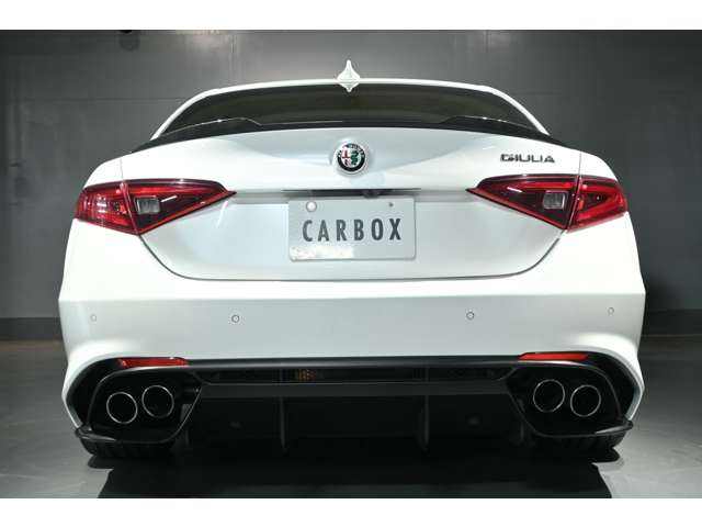 アルファロメオ ジュリア クアドリフォリオ H29年 (関東) 99