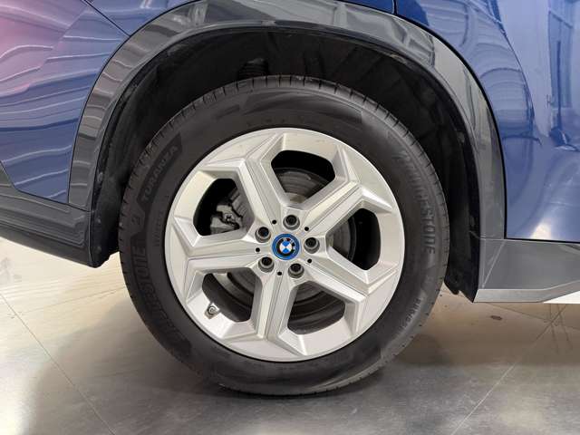 ＢＭＷ ｉＸ１ Ｘドライブ３０ Ｘライン ４ＷＤ R5年 (関東) 99