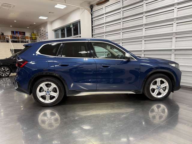 ＢＭＷ ｉＸ１ Ｘドライブ３０ Ｘライン ４ＷＤ R5年 (関東) 99