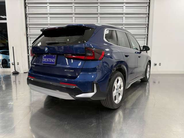 ＢＭＷ ｉＸ１ Ｘドライブ３０ Ｘライン ４ＷＤ R5年 (関東) 99