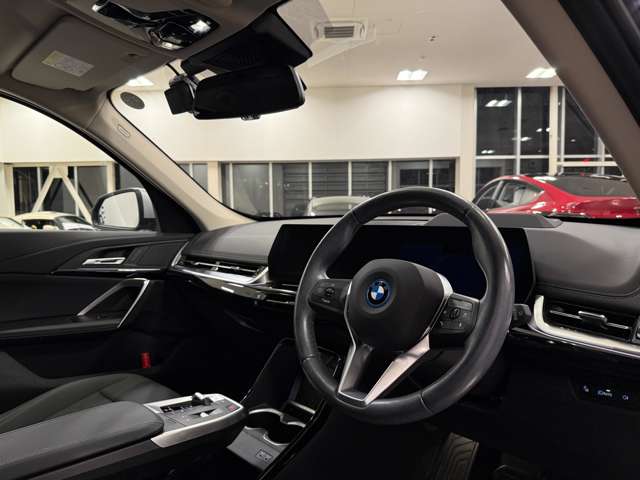 ＢＭＷ ｉＸ１ Ｘドライブ３０ Ｘライン ４ＷＤ R5年 (関東) 99