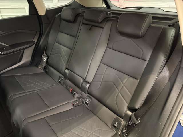 ＢＭＷ ｉＸ１ Ｘドライブ３０ Ｘライン ４ＷＤ R5年 (関東) 99