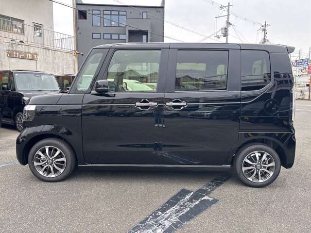 ホンダ Ｎ　ＢＯＸ カスタム ６６０ R7年 (近畿) 99