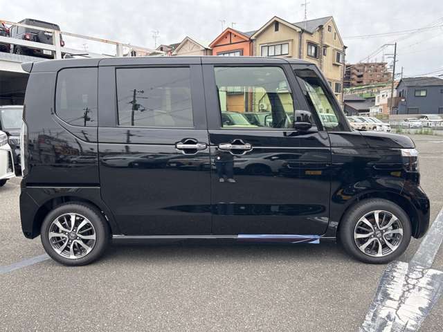 ホンダ Ｎ　ＢＯＸ カスタム ６６０ R7年 (近畿) 99
