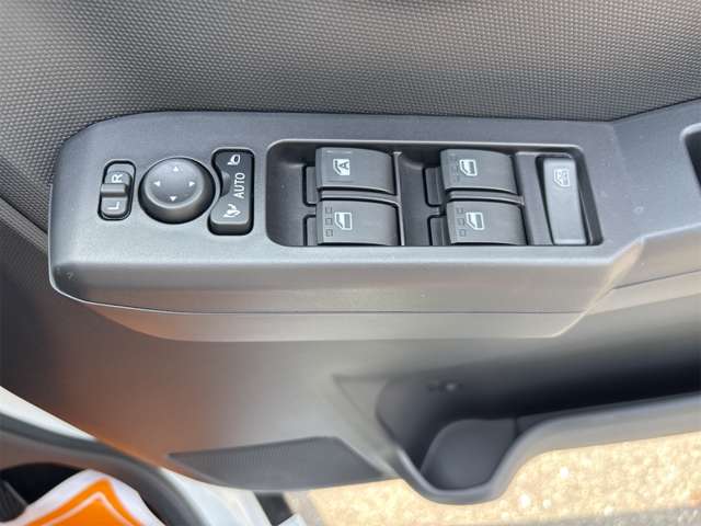 ダイハツ タフト ６６０ Ｇ ダーククロム ベンチャー R7年 (近畿) 99