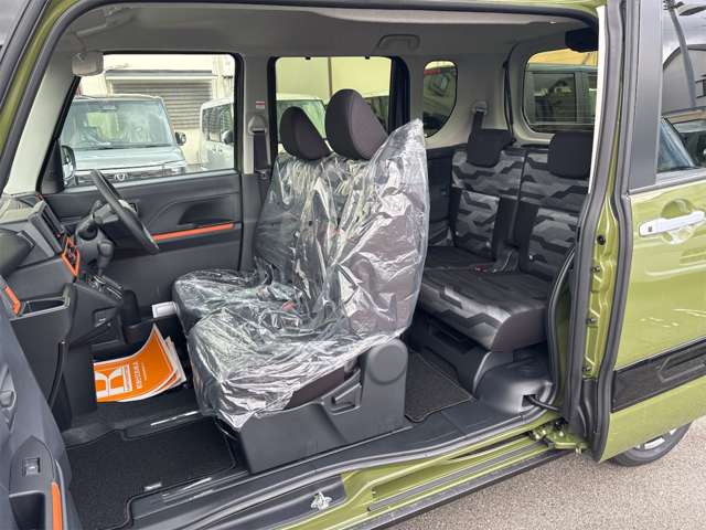 ダイハツ タント ６６０ ファンクロス R6年 (近畿) 99