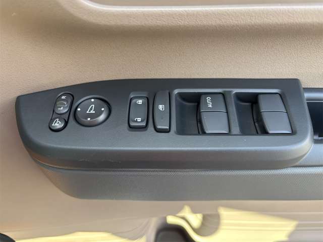 ホンダ Ｎ　ＢＯＸ ジョイ ６６０ モノトーン R6年 (近畿) 99