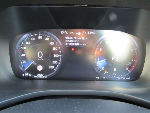 ボルボ ＸＣ６０ Ｂ５ ＡＷＤ インスクリプション ４ＷＤ R3年 (四国) 99