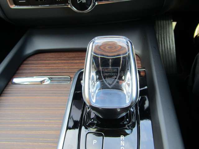 ボルボ ＸＣ６０ Ｂ５ ＡＷＤ インスクリプション ４ＷＤ R3年 (四国) 99