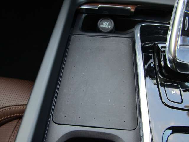 ボルボ ＸＣ６０ Ｂ５ ＡＷＤ インスクリプション ４ＷＤ R3年 (四国) 99