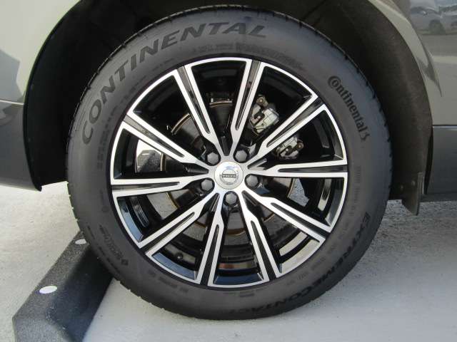 ボルボ ＸＣ６０ Ｂ５ ＡＷＤ インスクリプション ４ＷＤ R3年 (四国) 99