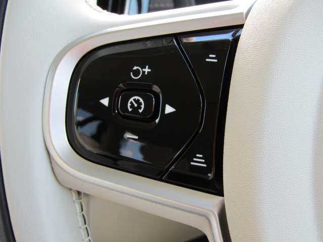 ボルボ Ｖ６０ ウルトラ　Ｂ４ R7年 (四国) 99