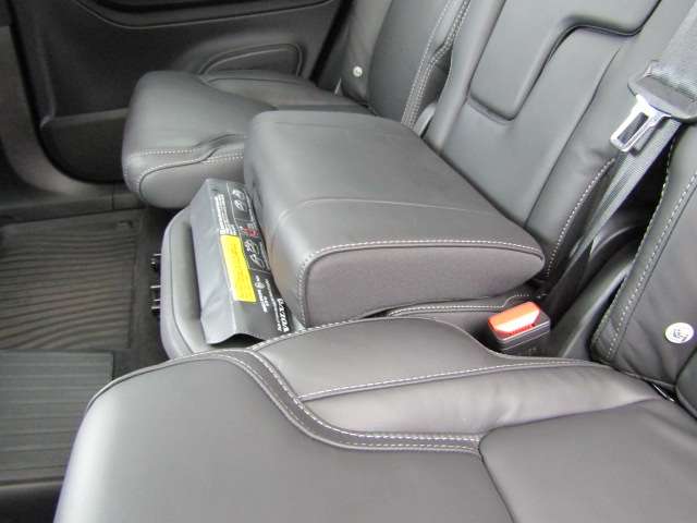 ボルボ ＸＣ９０ ウルトラ Ｔ８ ＡＷＤ プラグイン ハイブリッド ４ＷＤ R7年 (四国) 99