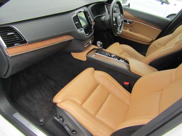 ボルボ ＸＣ９０ Ｔ６ ＡＷＤ インスクリプション ４ＷＤ H30年 (四国) 99