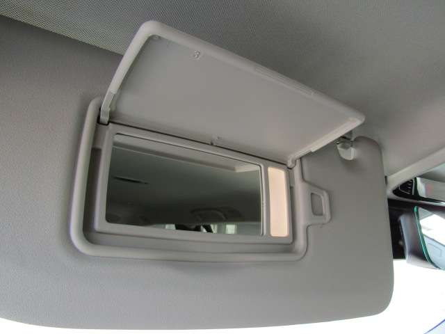 ボルボ Ｖ６０ Ｔ５　インスクリプション R1年 (四国) 99