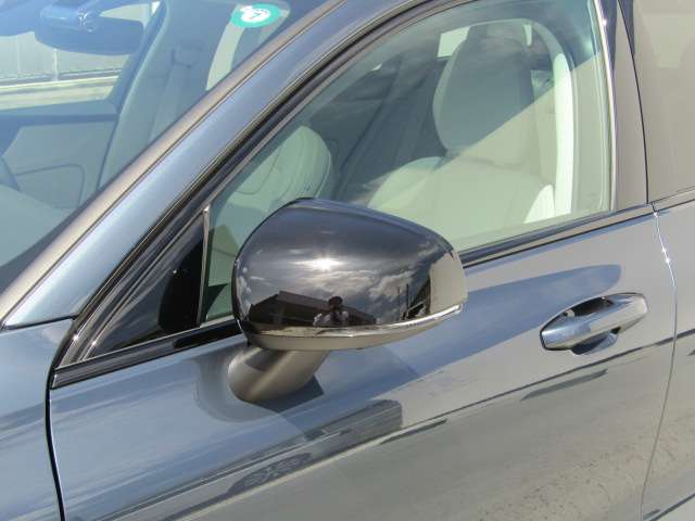 ボルボ Ｖ６０ リチャージ アルティメット Ｔ６ ＡＷＤ プラグイン ハイブリッド ４ＷＤ R6年 (四国) 99