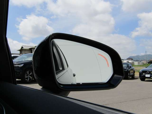 ボルボ Ｖ６０ リチャージ アルティメット Ｔ６ ＡＷＤ プラグイン ハイブリッド ４ＷＤ R6年 (四国) 99