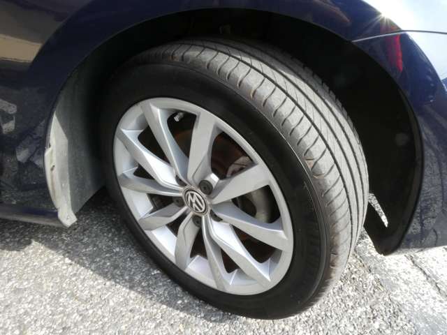 フォルクスワーゲン ゴルフ ＴＳＩ　ハイライン H27年 (関東) 99