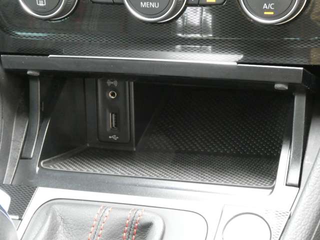 フォルクスワーゲン ゴルフ ＧＴＩ H28年 (関東) 99