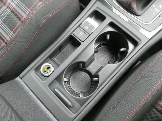 フォルクスワーゲン ゴルフ ＧＴＩ H28年 (関東) 99