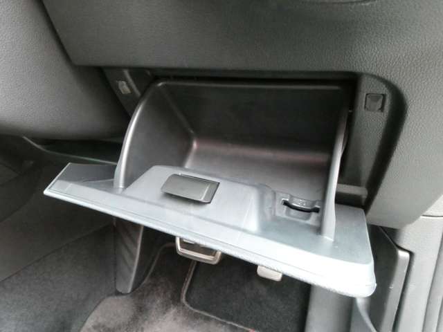 フォルクスワーゲン ゴルフ ＧＴＩ H28年 (関東) 99