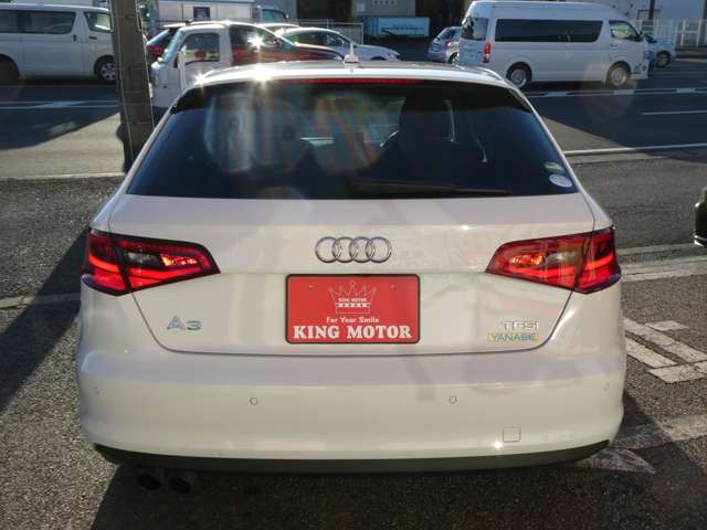 アウディ Ａ３　スポーツバック １．４　ＴＦＳＩ H28年 (関東) 99