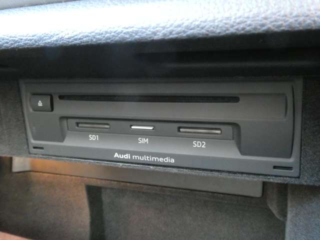 アウディ Ａ３　スポーツバック １．４　ＴＦＳＩ H28年 (関東) 99