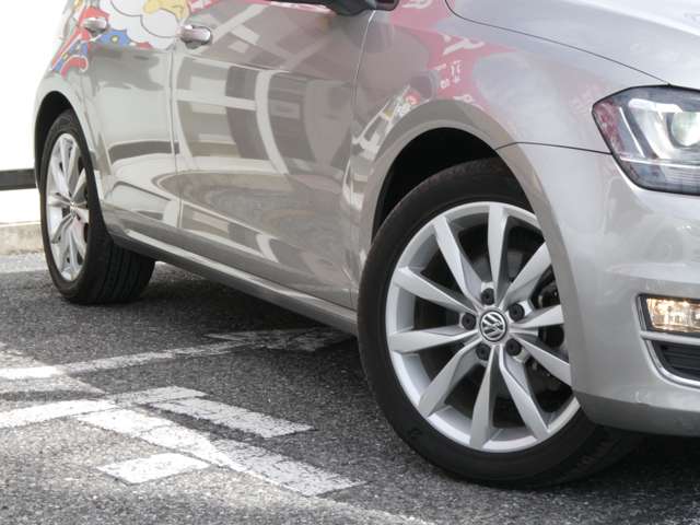 フォルクスワーゲン ゴルフ ＴＳＩ　ハイライン H26年 (関東) 99