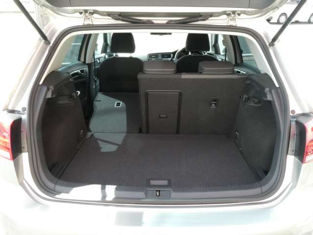 フォルクスワーゲン ゴルフ ＴＳＩ　ハイライン H26年 (関東) 99