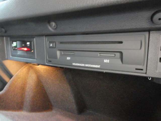 フォルクスワーゲン ゴルフ ＴＳＩ　ハイライン H26年 (関東) 99