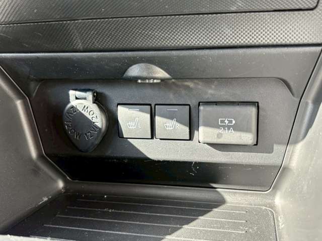 トヨタ ライズ １．０ Ｚ R2年 (関東) 99