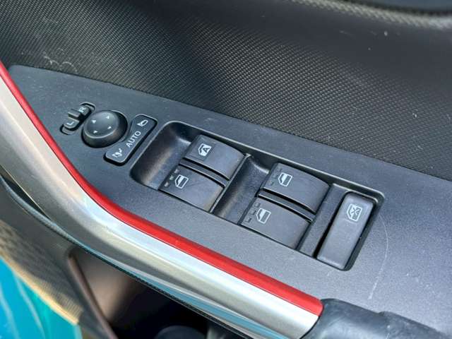 トヨタ ライズ １．０ Ｚ R2年 (関東) 99